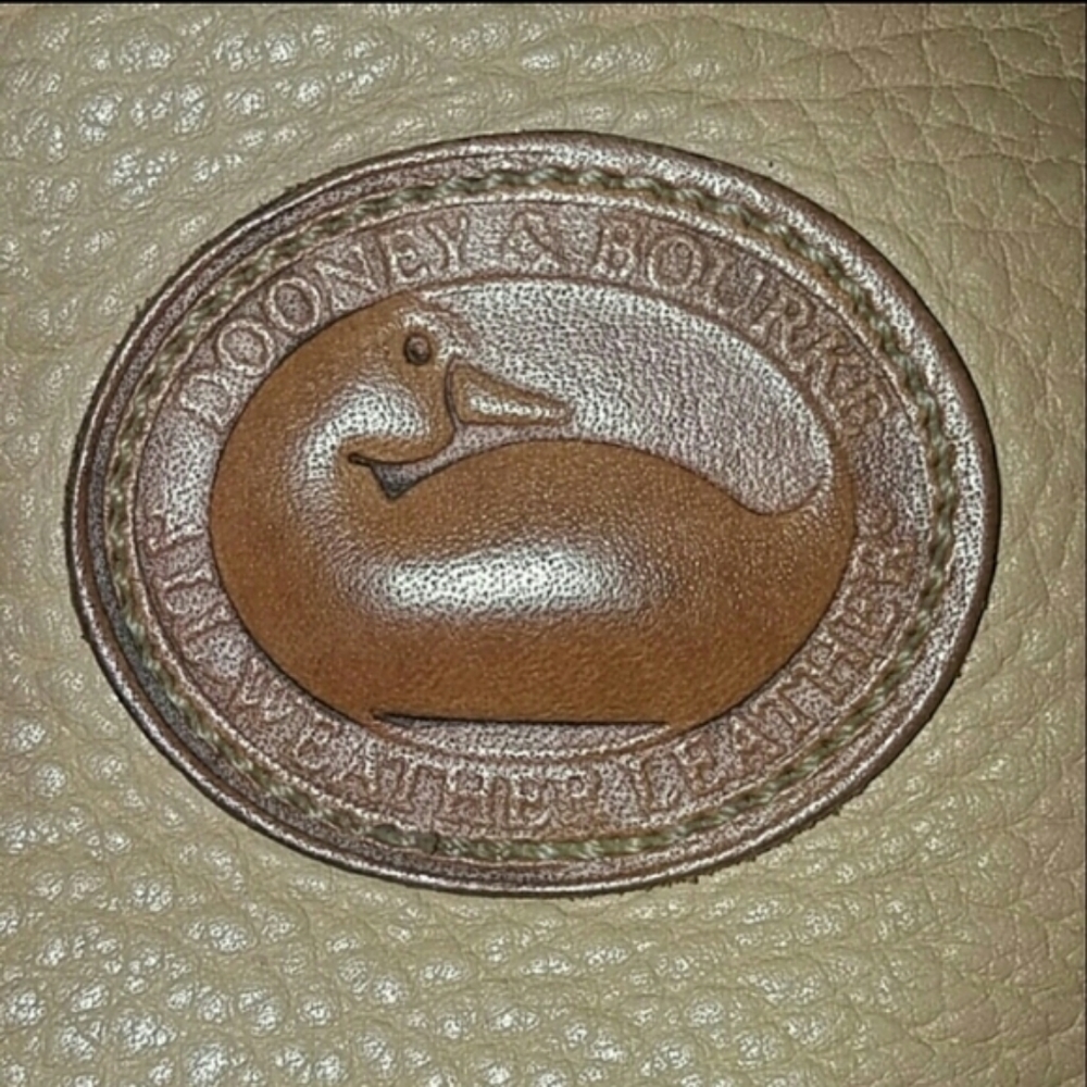 Vintage Dooney And Bourke AWL small drawstring - Picture 5 of 9
